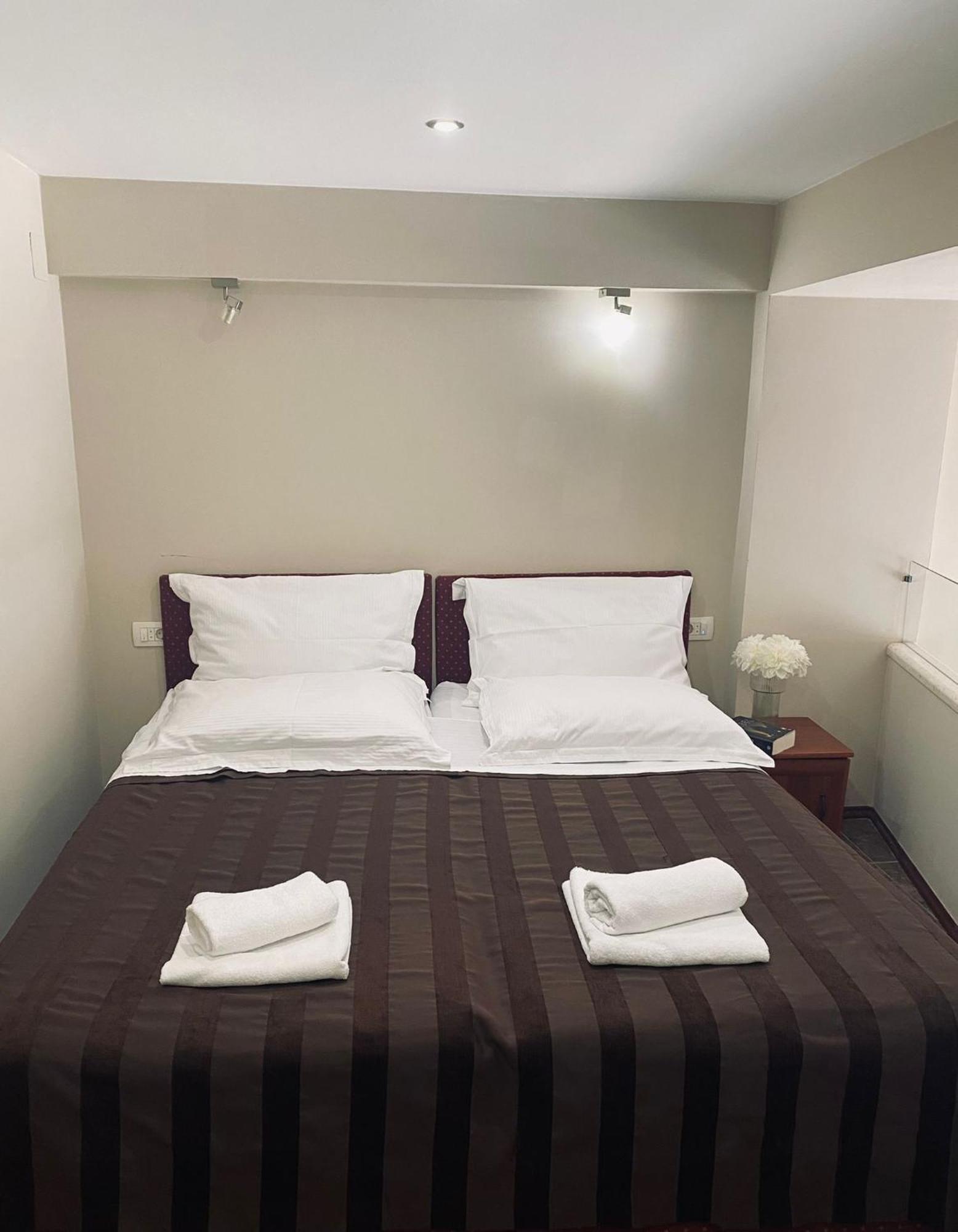 Bozikovina Beach Rooms بودْسْتغانا المظهر الخارجي الصورة